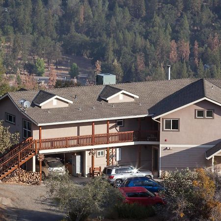 Yosemite Sierra View Bed & Breakfast Oakhurst Extérieur photo