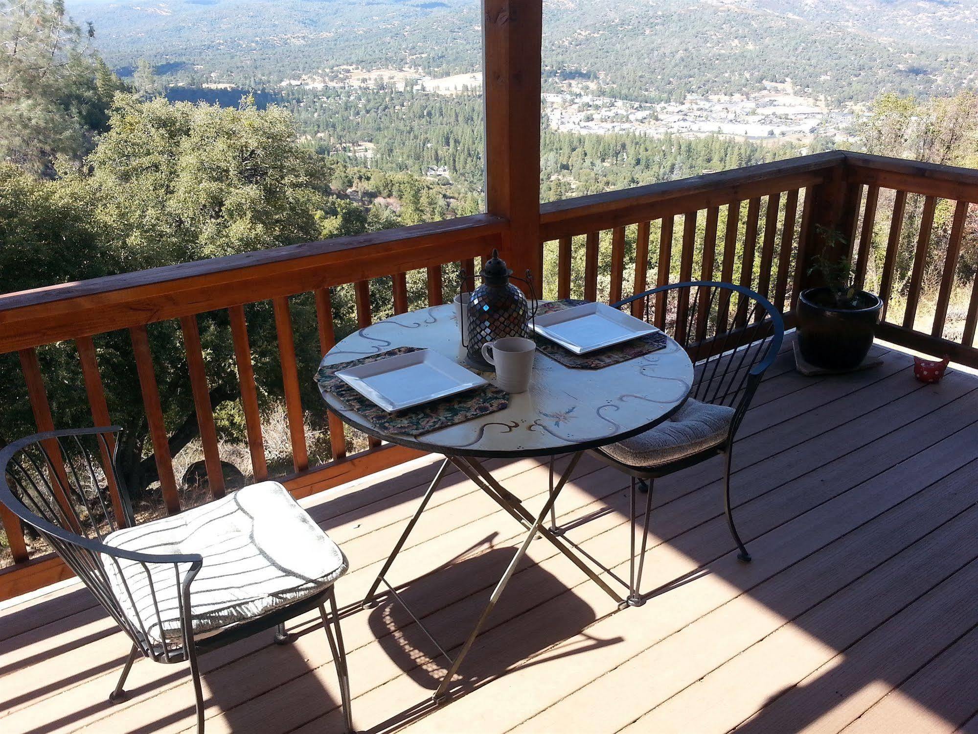 Yosemite Sierra View Bed & Breakfast Oakhurst Extérieur photo