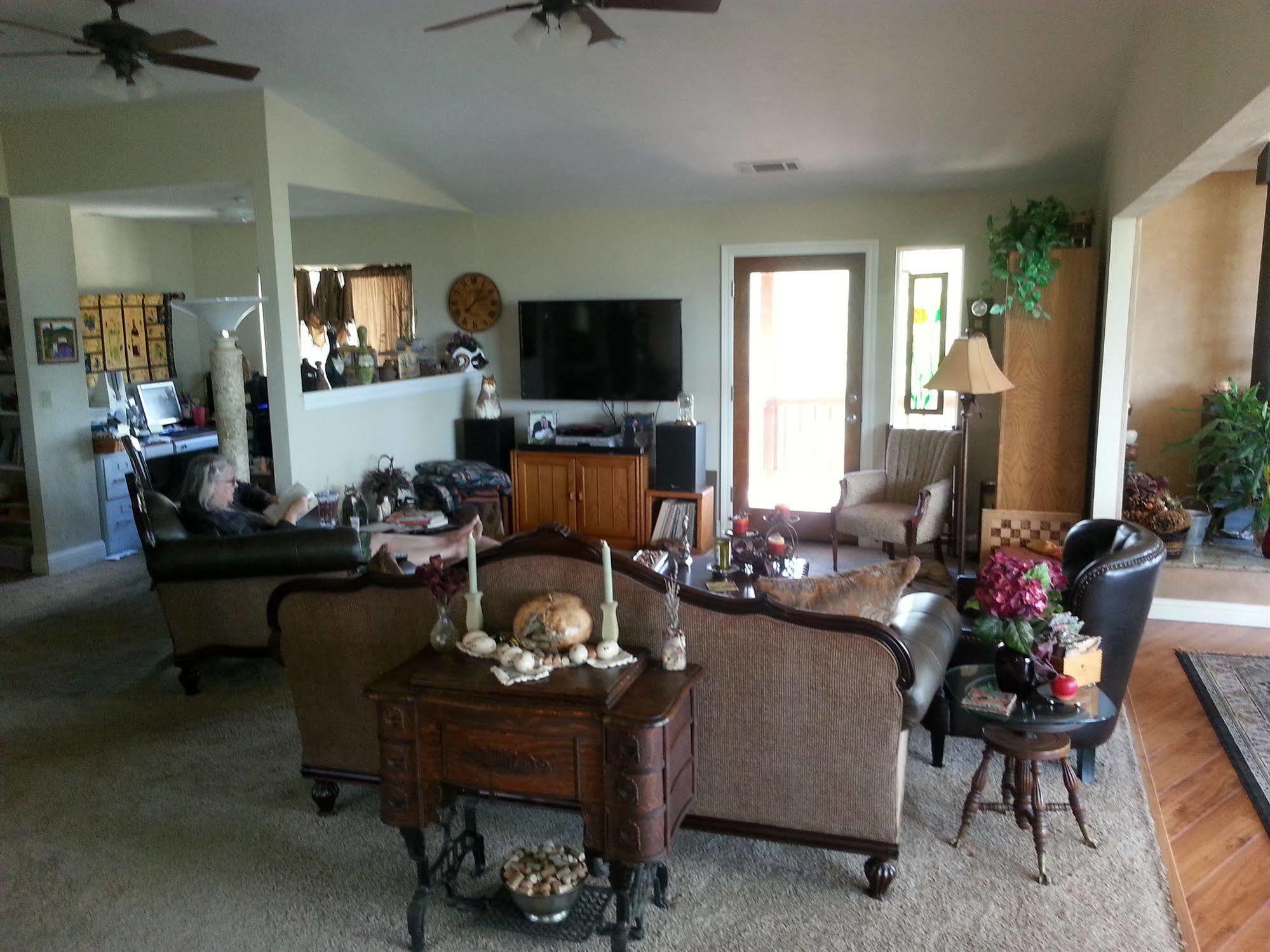 Yosemite Sierra View Bed & Breakfast Oakhurst Extérieur photo