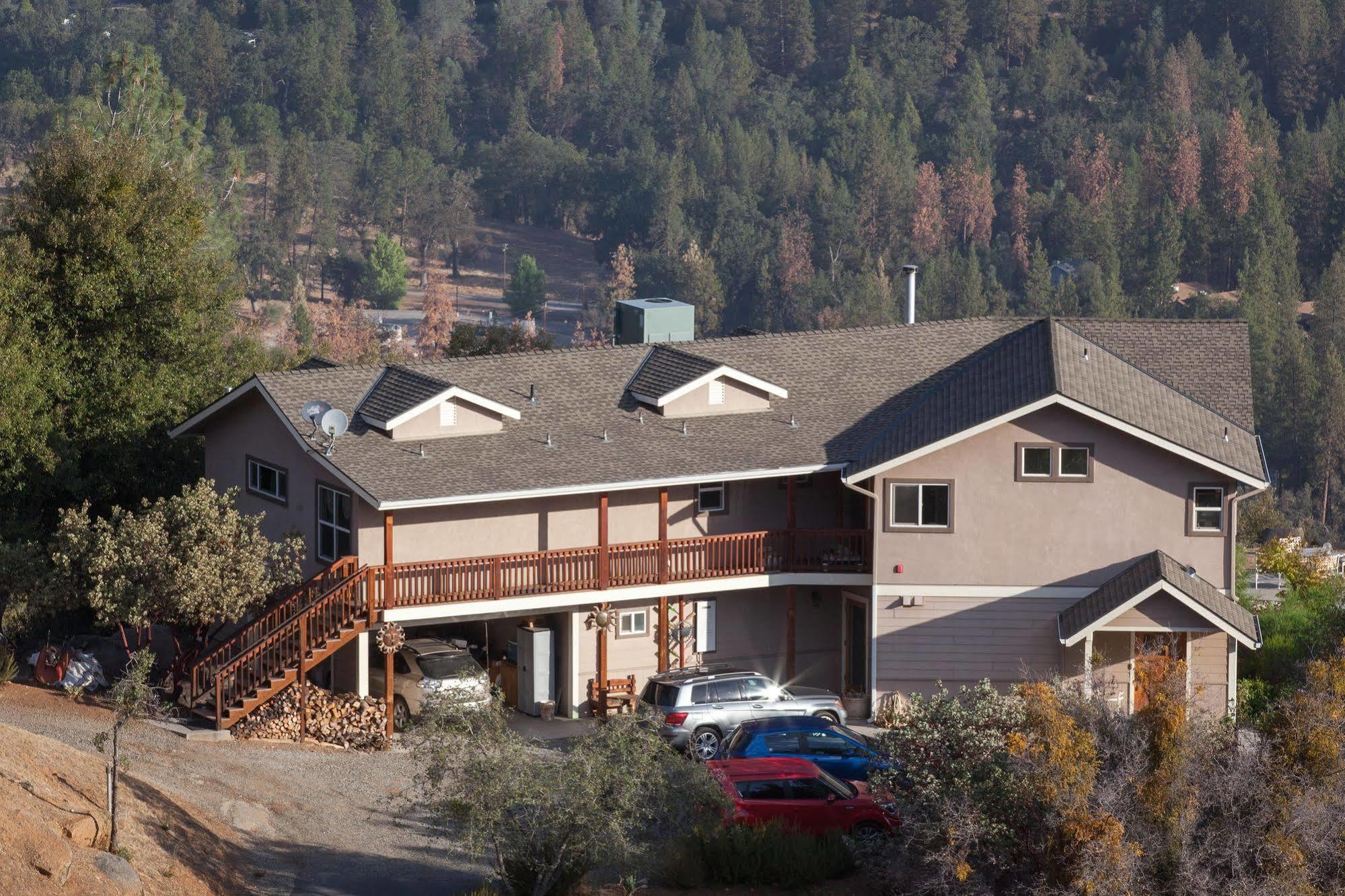 Yosemite Sierra View Bed & Breakfast Oakhurst Extérieur photo